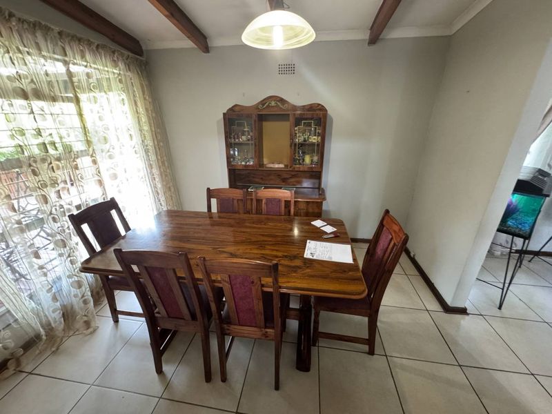 Family Home with Flatlet for Sale - Photo 5