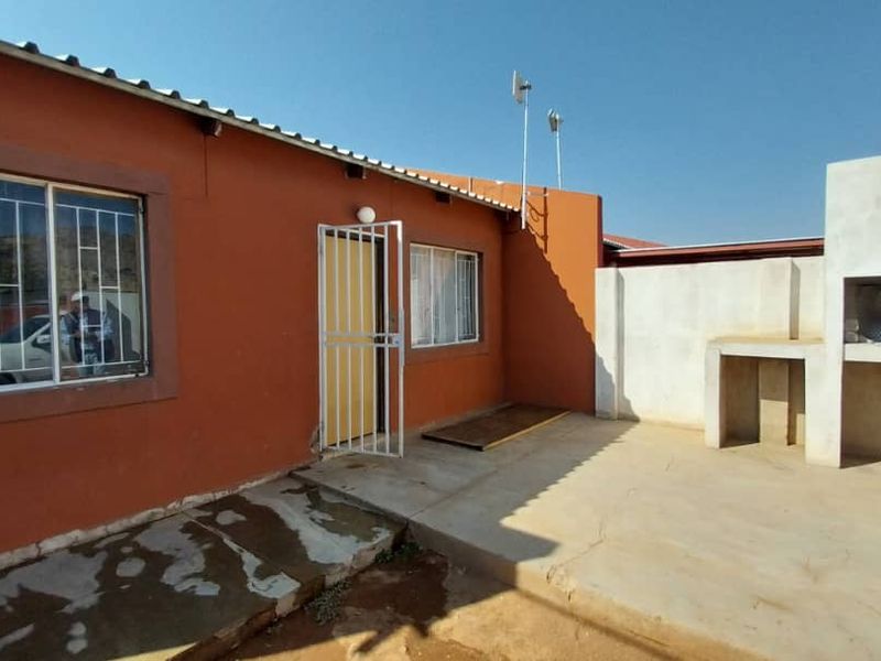 Rehoboth Block G 2 Bedroom apartment Unit 5 - Photo 6