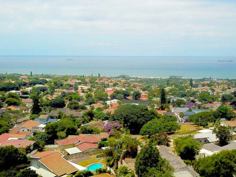 Exceptional investment property in sought after Glenashley with outstanding sea views. - Photo 2