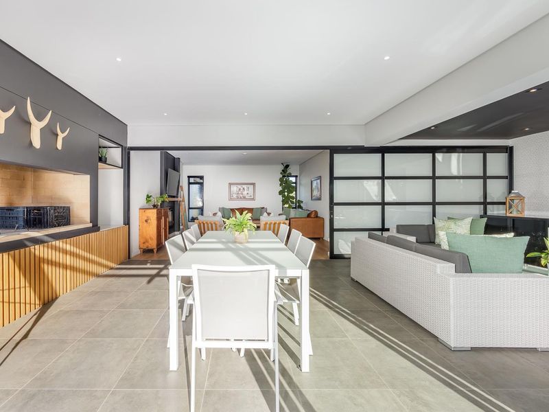 Sophisticated Estate Living with Smart Technology & Energy Independence - Photo 7