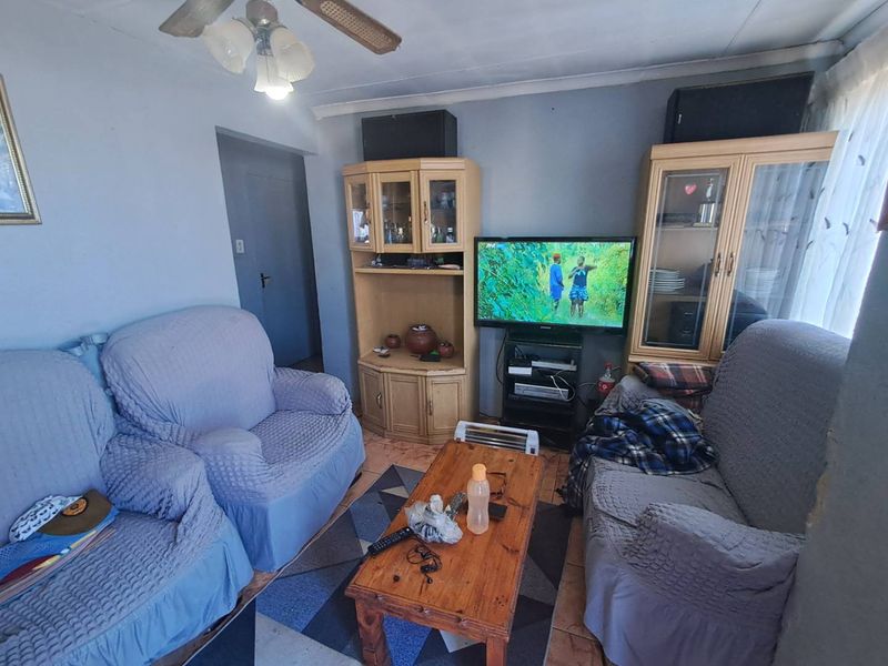 Exclusive Mandate In Soshanguve GG - Photo 9