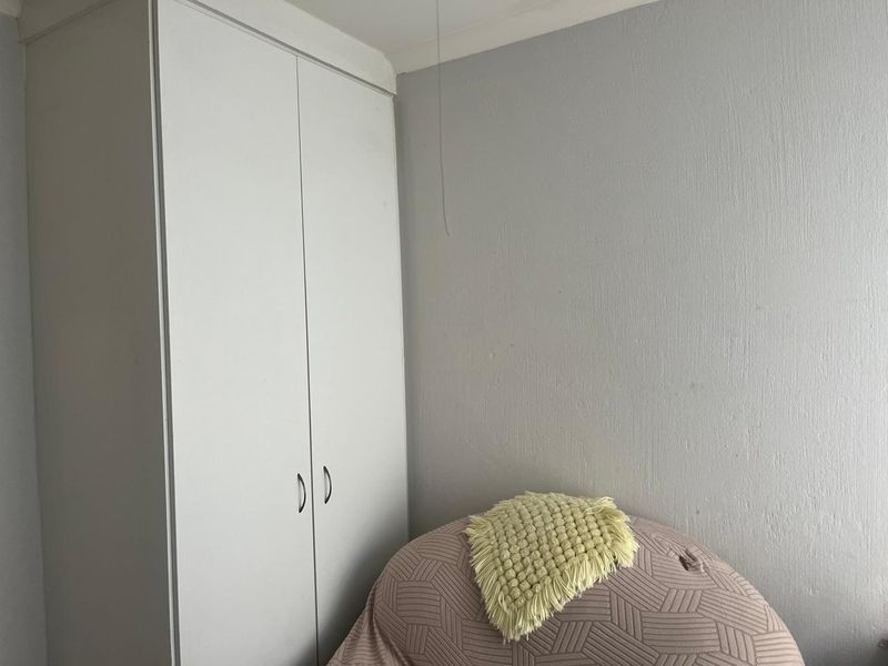 Beautiful Three bedroom Townhouse for sale - Photo 7