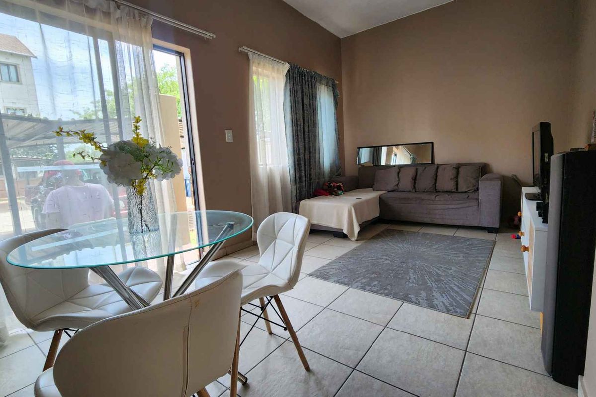 1 Bedroom Apartment For Sale in Montana - Photo 2