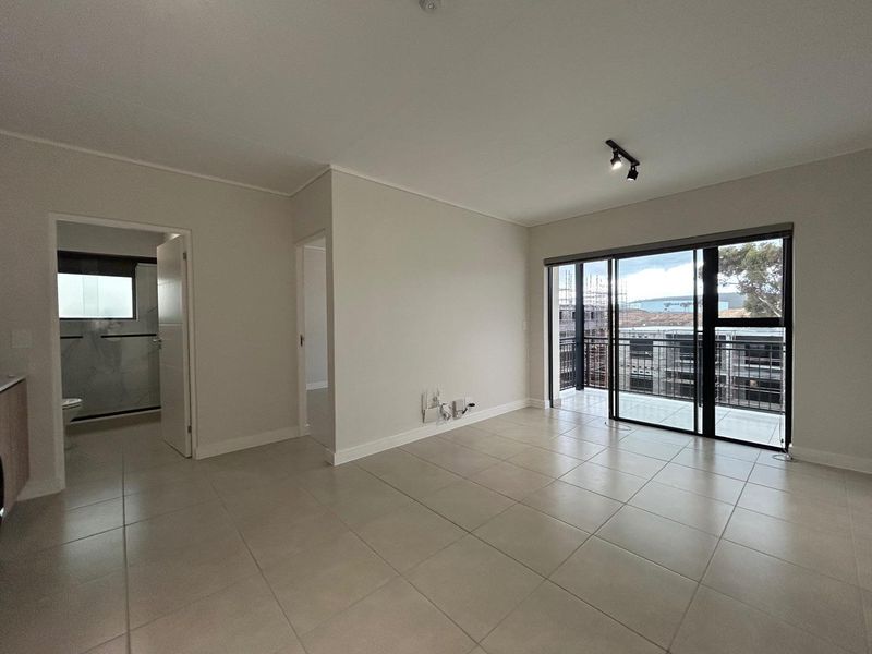Modern 1 Bedroom Apartment in De Aan-Zicht Estate, Richwood - Photo 9