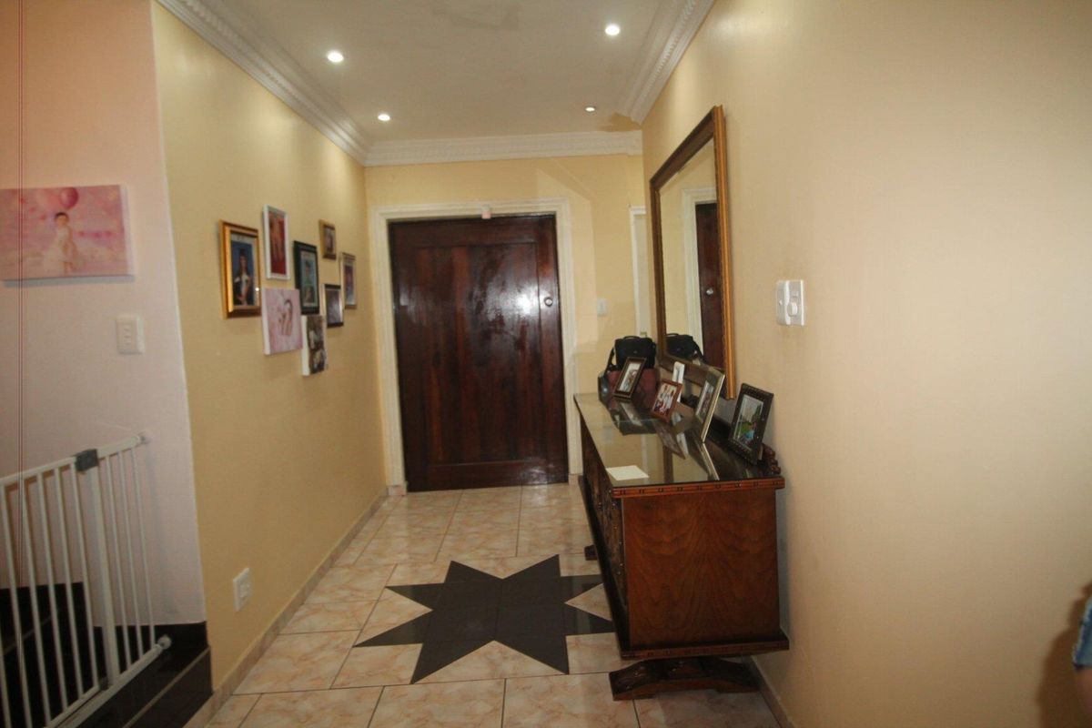 Beautiful Double Story House for Sale - Photo 5