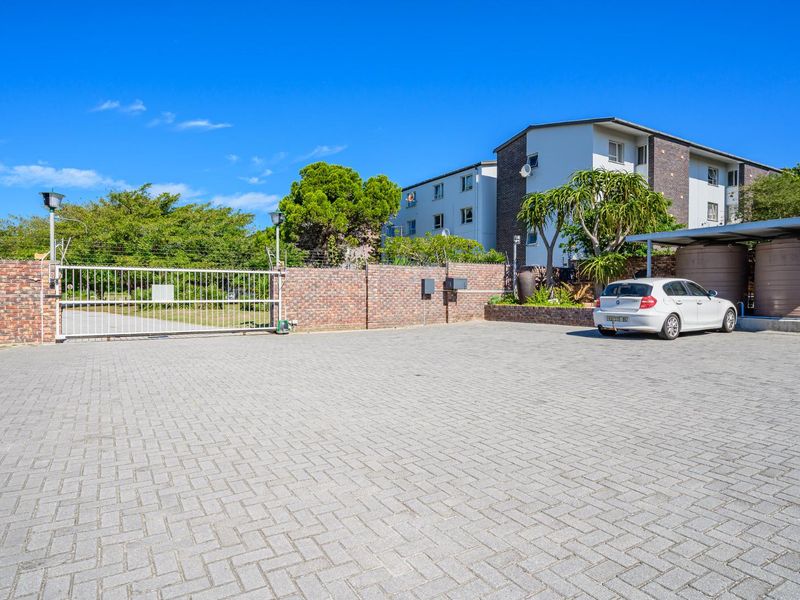 3 Bedroom townhouse for sale in Humewood Villas - Photo 4