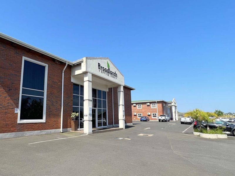 UPMARKET OFFICE SPACE - AN IDEAL INVESTMENT - Photo 10