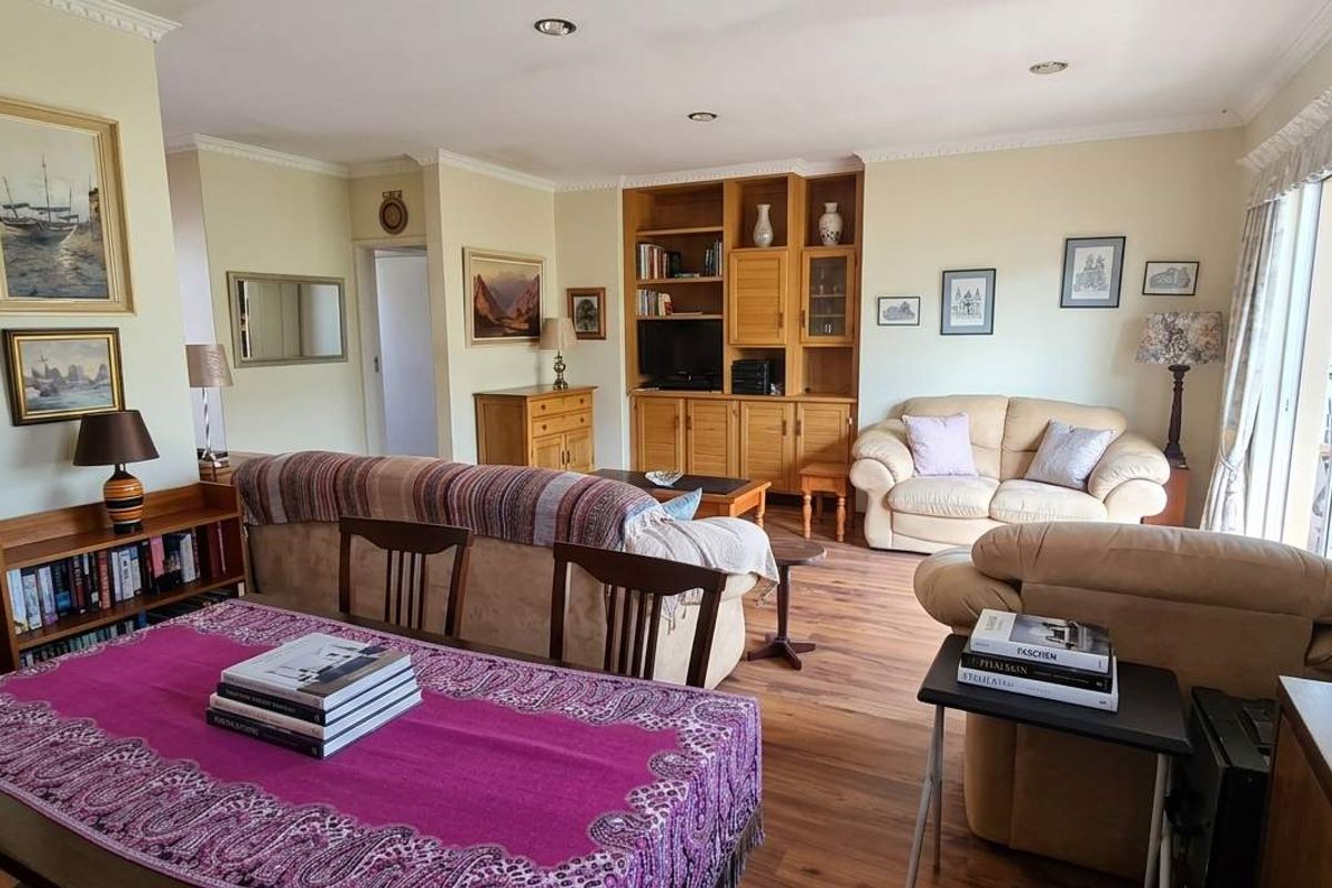 Elegant Retirement Living 2-Bedroom 2-Bathroom  Now Available in Marmanet Retirement Village - Photo 3