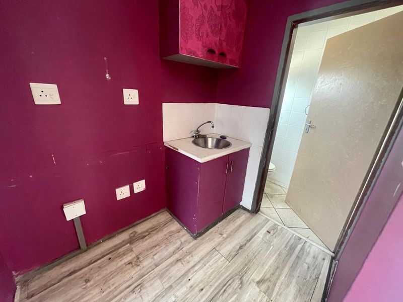 Hendra - Mixed-Use Space for Rent – Prime Florida Road Location - Photo 7