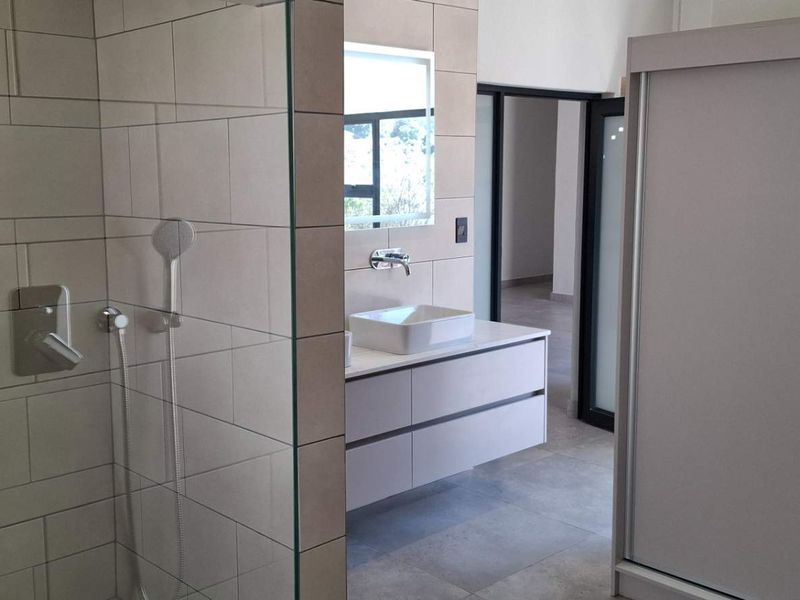 Prime property in the heart of Eros Park - Photo 7