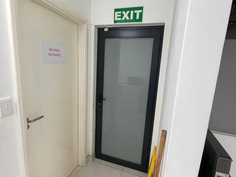 **Prime Office Space Available for Lease** - Photo 8