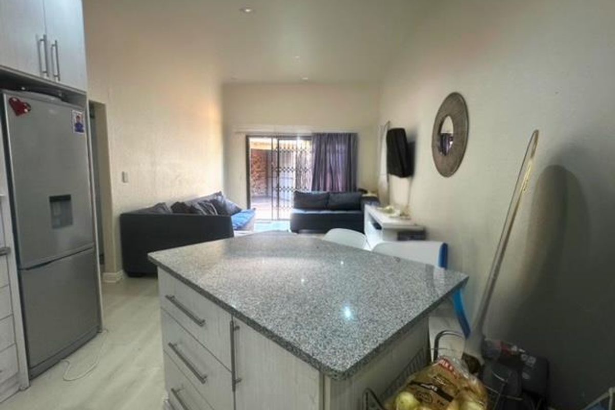 Modern Face Brick Gem with Hilltop Views - Photo 5