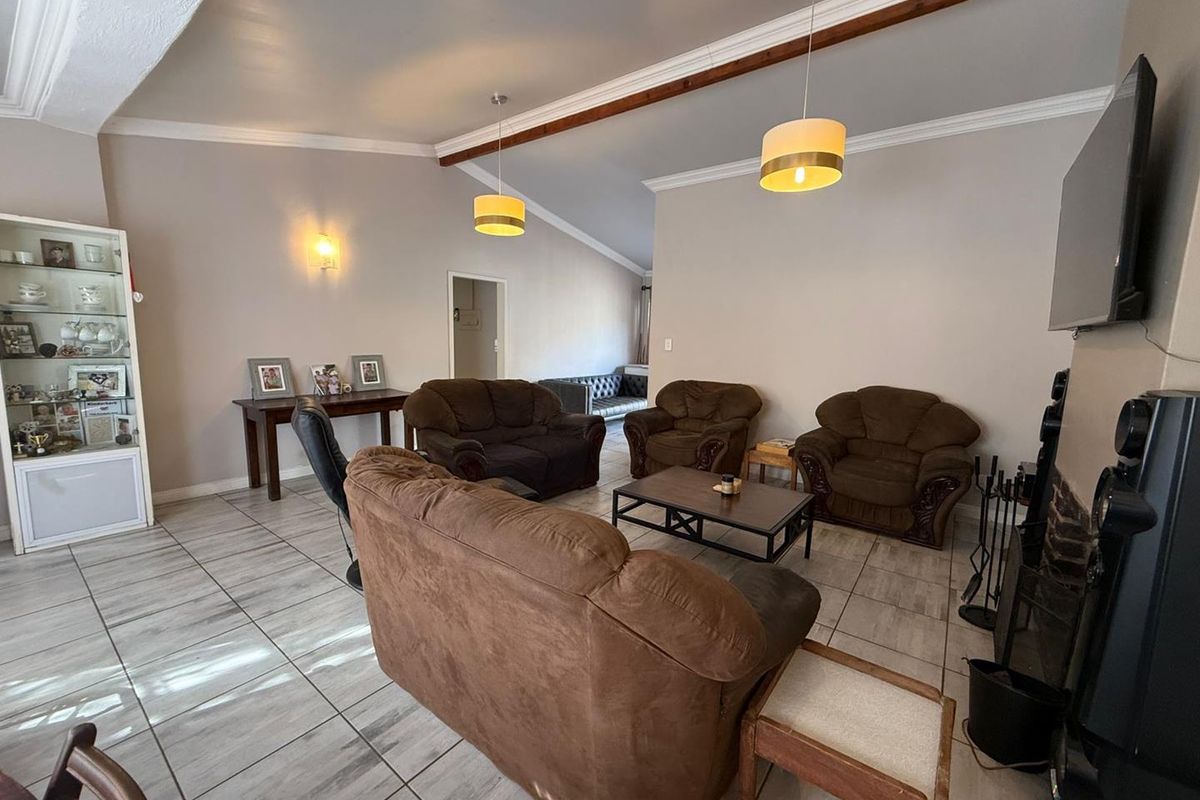 3 Bedroom house - Photo 5