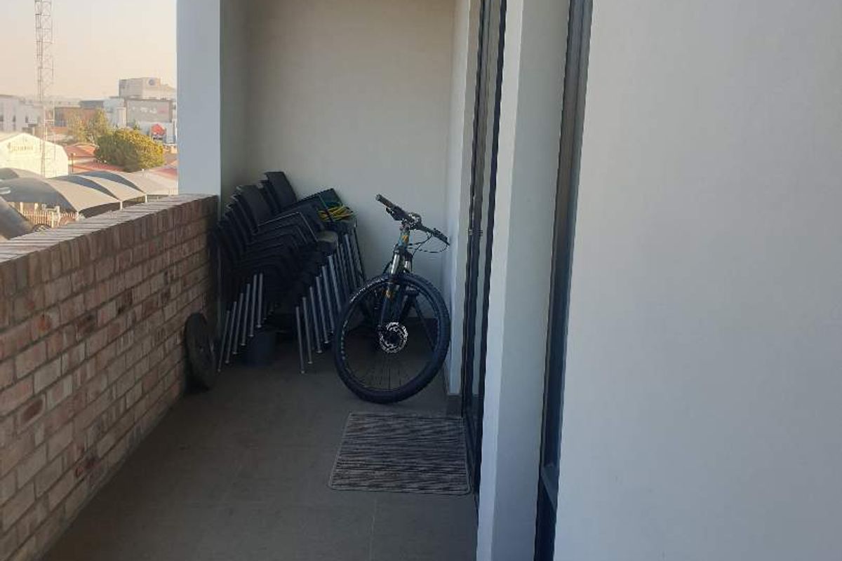 MODERN APARTMENT FOR SALE - Photo 5