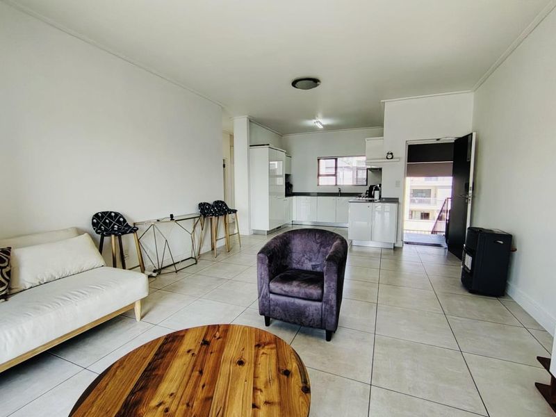 2 Bedroom- & 2 Batroom Apartment For Sale in The Polofields, Waterfall, Midrand - Photo 6