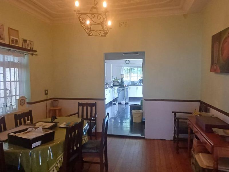 A lovely 3 bedroom 3 bathroom house! - Photo 6