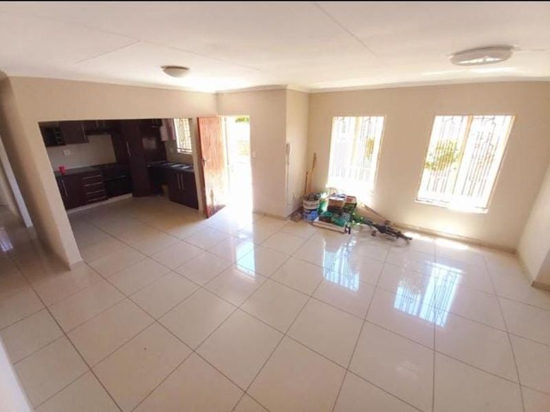 Your future home - Photo 4