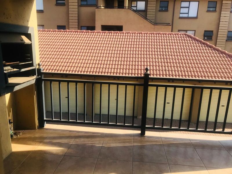 3 Bedroom Apartment For Rent in East Rand Boksburg - Photo 2
