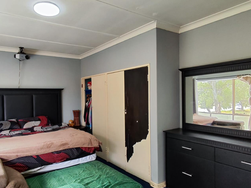 This lovely unit is up for grabs! Perfect for first time home buyers or start up family. - Photo 9