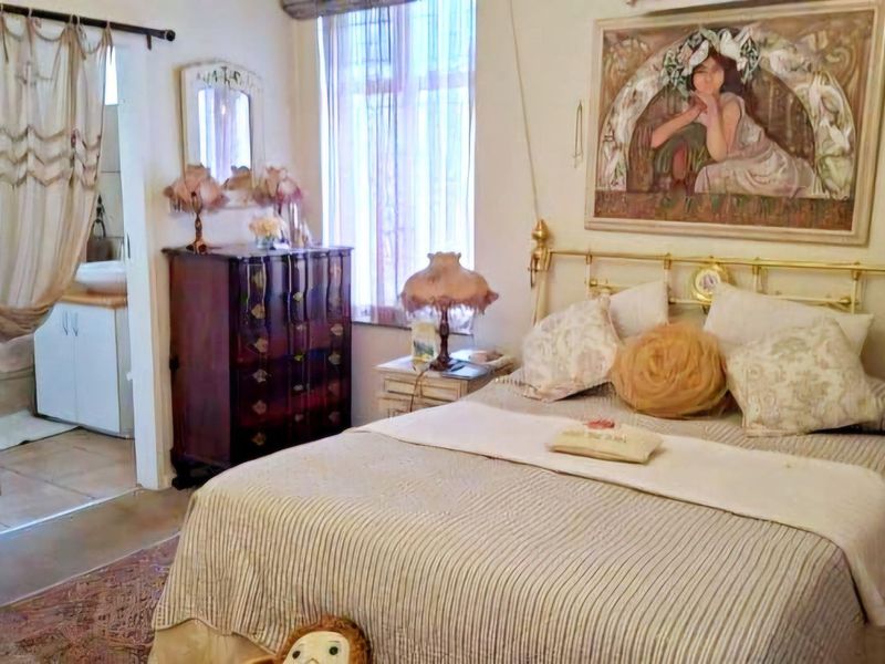 Versatile 7 Bedroom Property with Exceptional Potential in Colbyn - Photo 4