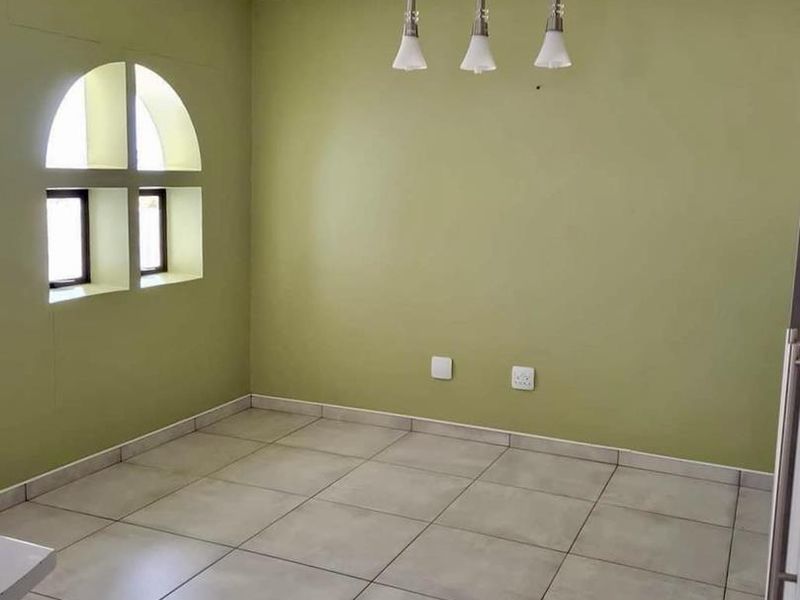 3 Bedroom House For Sale in Okahandja - Photo 3