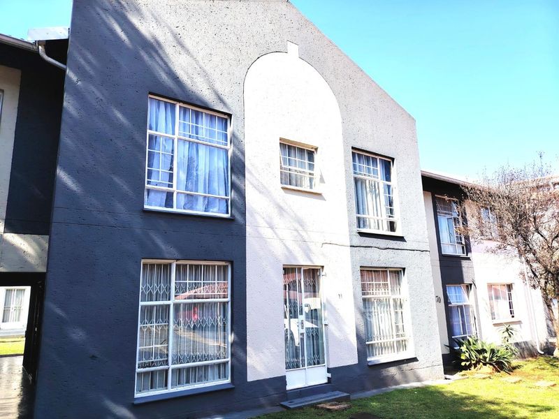 Two Bedroom Apartment for Sale walking distance from Gautrain - Photo 3