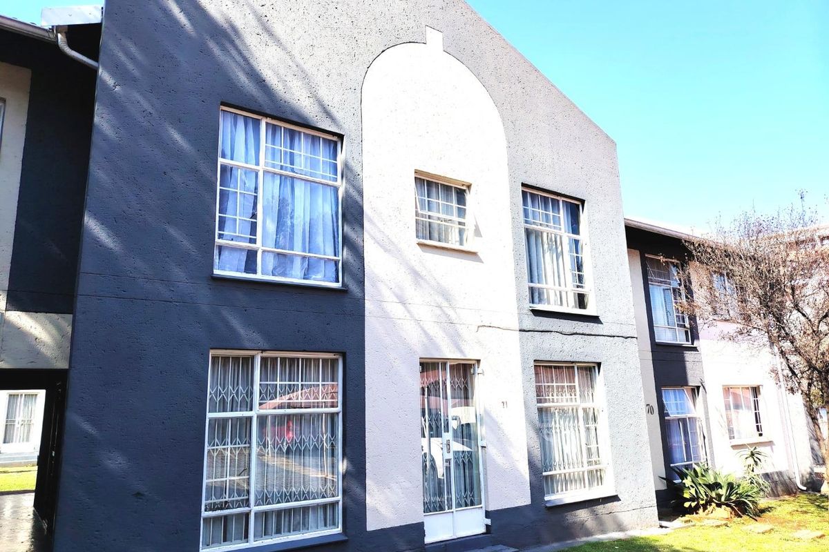 Two Bedroom Apartment for Sale walking distance from Gautrain - Photo 3