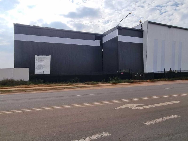 Site 4 (Entire Facility) | Logistics Campus To Let – 82,750m2 - Photo 7