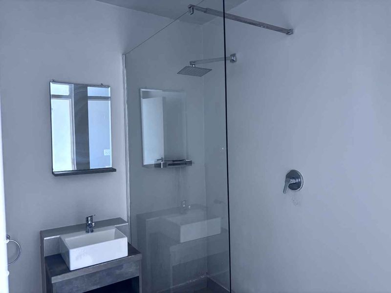 The Beaches Bachelor Apartment - Photo 7