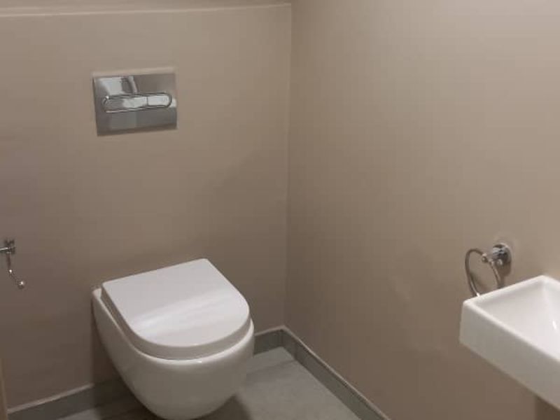 Investment Property -  A Grade Office Unit For Sale - Klein Windhoek - Photo 4