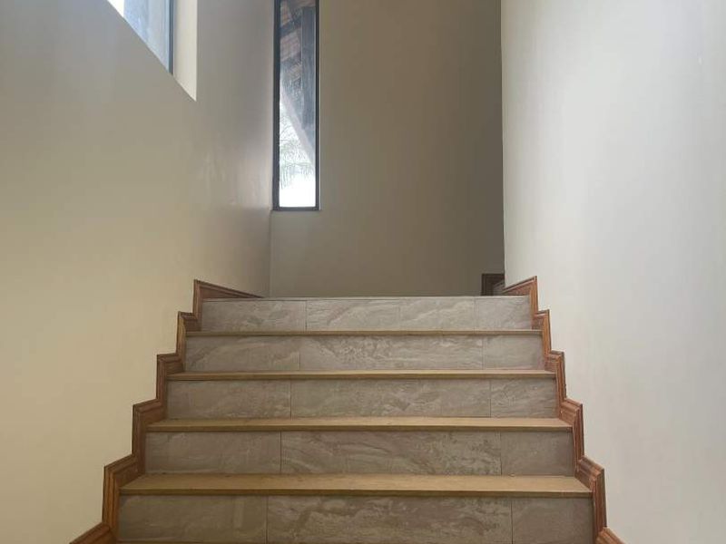 Elegant 5 Bedroom Family Home for Sale | Double Storey with Pool, Garden & Staff Quarters - Photo 10