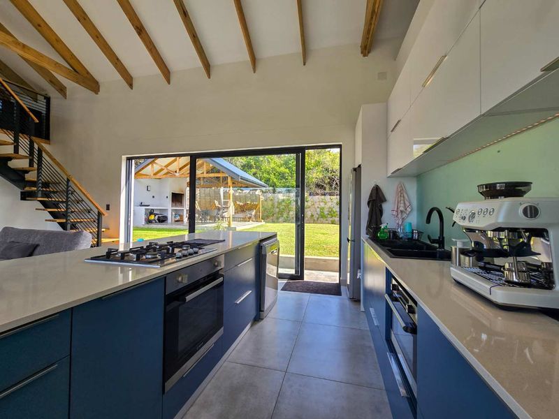 Neat two Bedroom home for sale in Stilbaai-Wes. - Photo 10