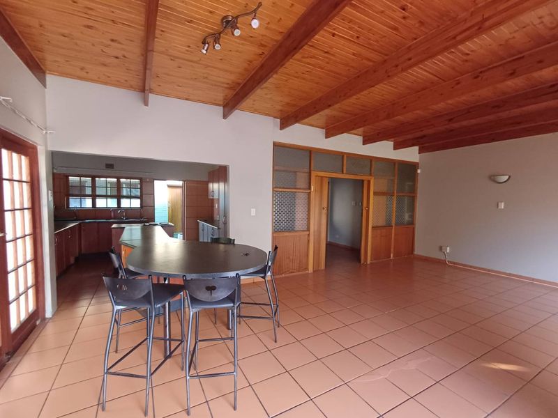 Spacious 4-Bedroom Home  in a Prime Location - Photo 9