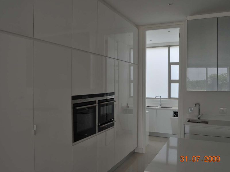 SOPHISTACED 2 BED APARTMENT IN THE ICONNIC 5 ON DESMOND FOR SALE - Photo 10