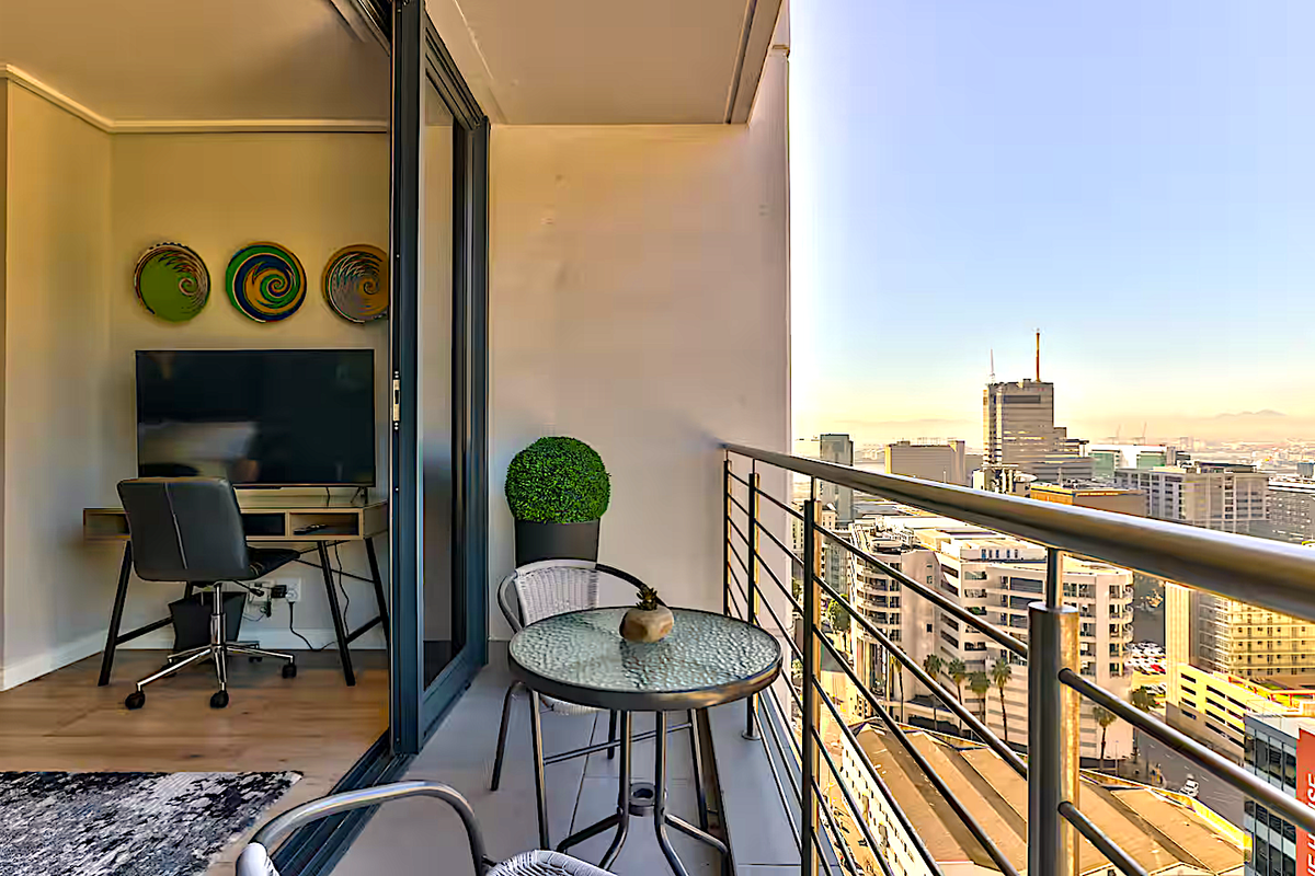 Where Style Meets Performance - 16 on Bree Studio - Photo 3