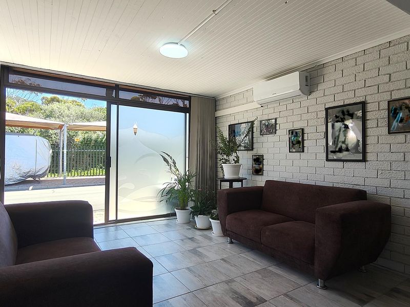 Quaint Town House in Hartenzicht Security Complex - Photo 4