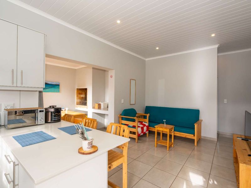 2 Bedroom Townhouse in Laguna Sands, Langebaan - Photo 2