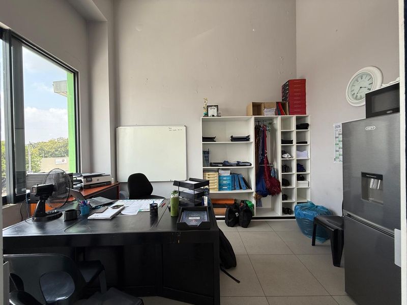 Prime Commercial Space Available for Rent in Pine Park - Photo 3