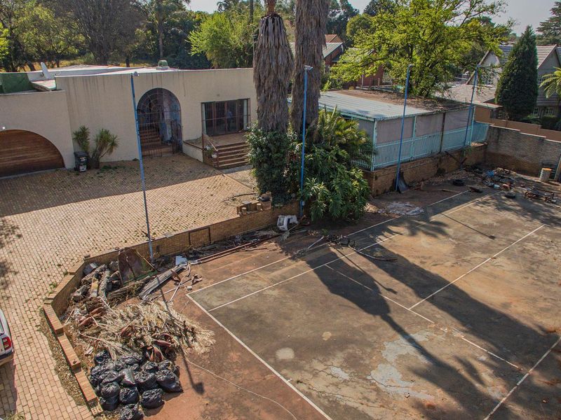 Investment Property with a potential of           R 72 000 / month Rental Income - Photo 3