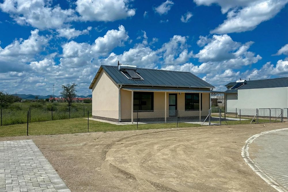 Beautiful, full title home with covered parking and large erf for future expansion.