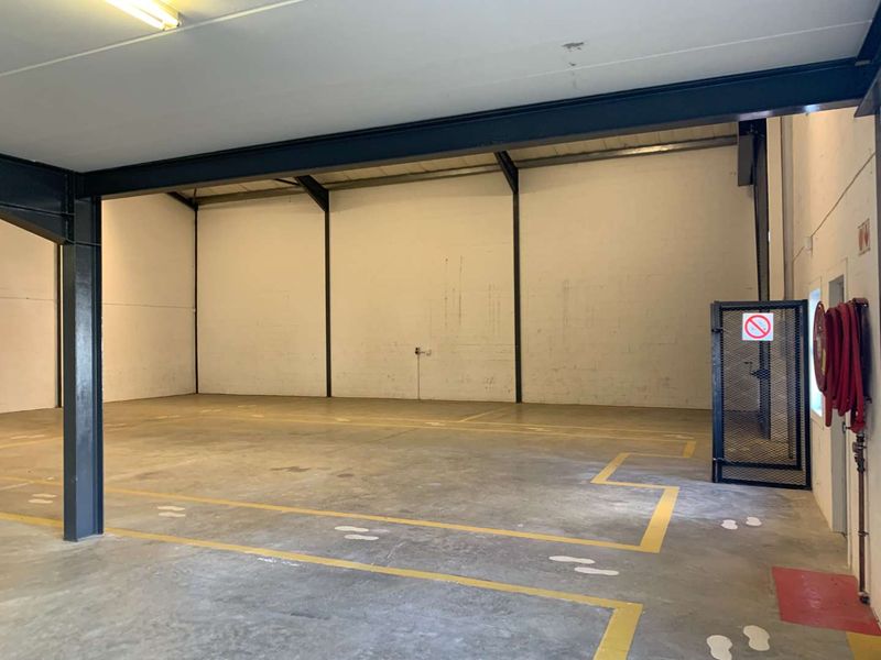 Ideal Warehouse Space with Office & Amenities - Photo 9