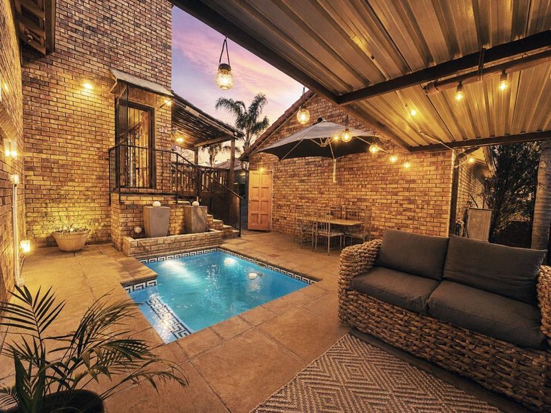 A Rare Gem in the Sought-After Caribbean Estates - Photo 3