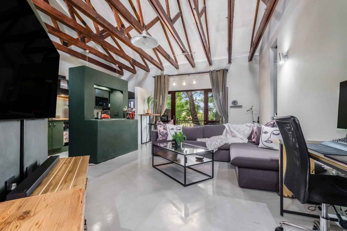 DELIGHTFUL CORNER TOP FLOOR UNIT IN A SECURE COMPLEX CALLED THE STABLES - PLUS A DOUBLE GARAGE - Photo 2