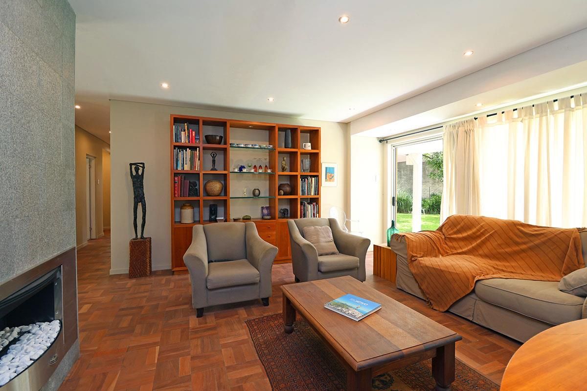 Modern Comfort Meets Elegance in Sandringham - Photo 4