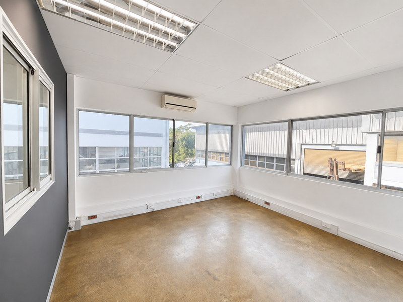 353m2 Mini-Factory For Sale: Fischer Park, Hillcrest - Photo 6