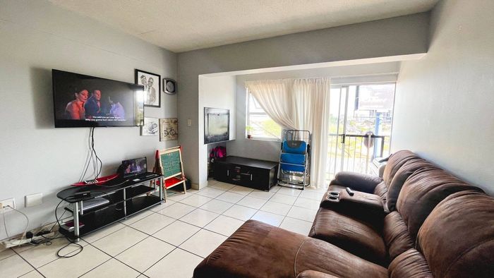 Property #2558210, Apartment For Sale in Windhoek North