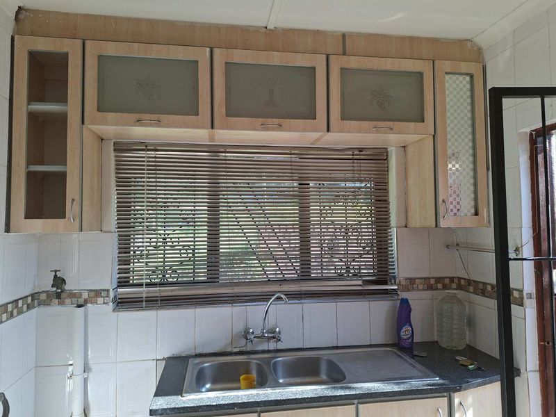 3 Bedroom house for Sale in Malvern , Queensburgh - Photo 5