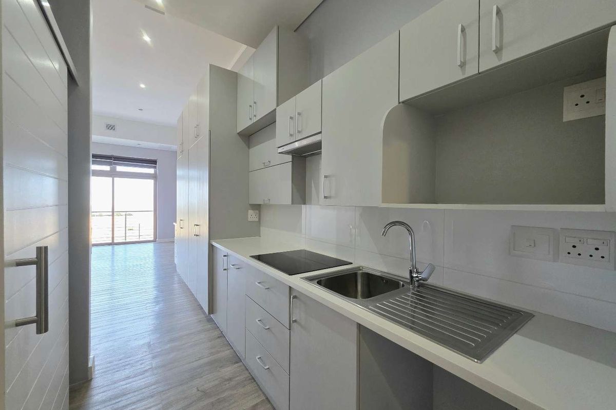 Exclusive studio unit in De Plattekloof Lifestyle & Retirement Estate, Plattekloof - Photo 2