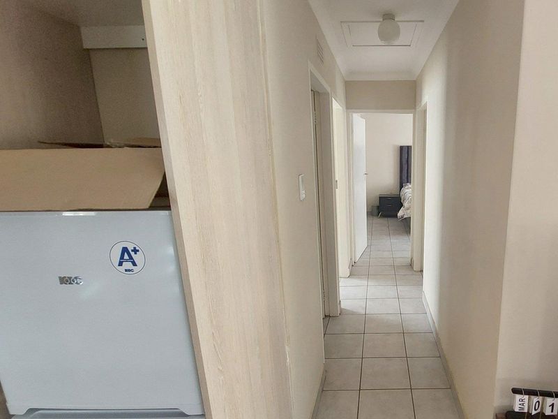 Sky City Living: 3-Bedroom Home with Modern Touches! - Photo 7