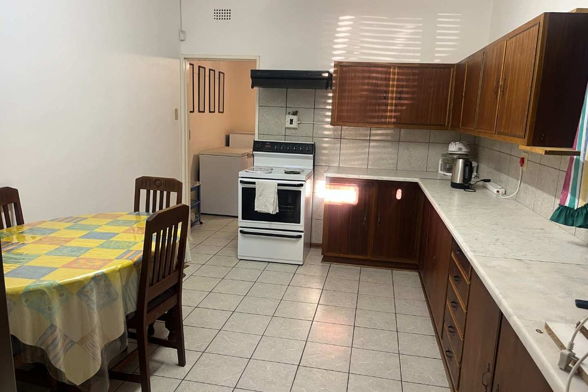 Lovely family home in a sought-after area. - Photo 5